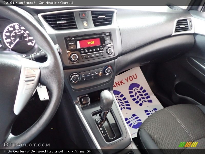 Gun Metallic / Charcoal 2016 Nissan Sentra S
