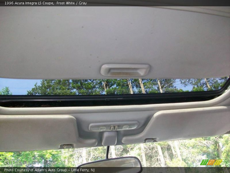 Frost White / Gray 1996 Acura Integra LS Coupe