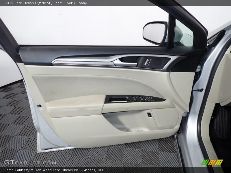 Ingot Silver / Ebony 2019 Ford Fusion Hybrid SE