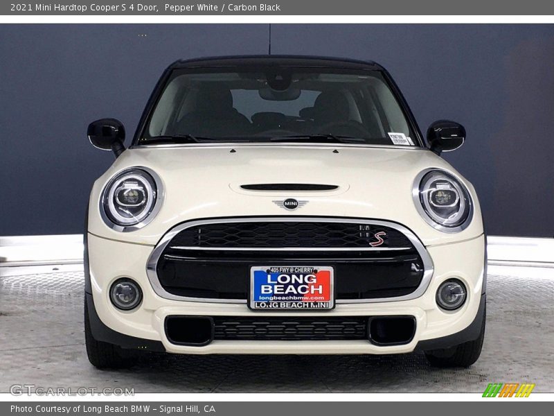 Pepper White / Carbon Black 2021 Mini Hardtop Cooper S 4 Door
