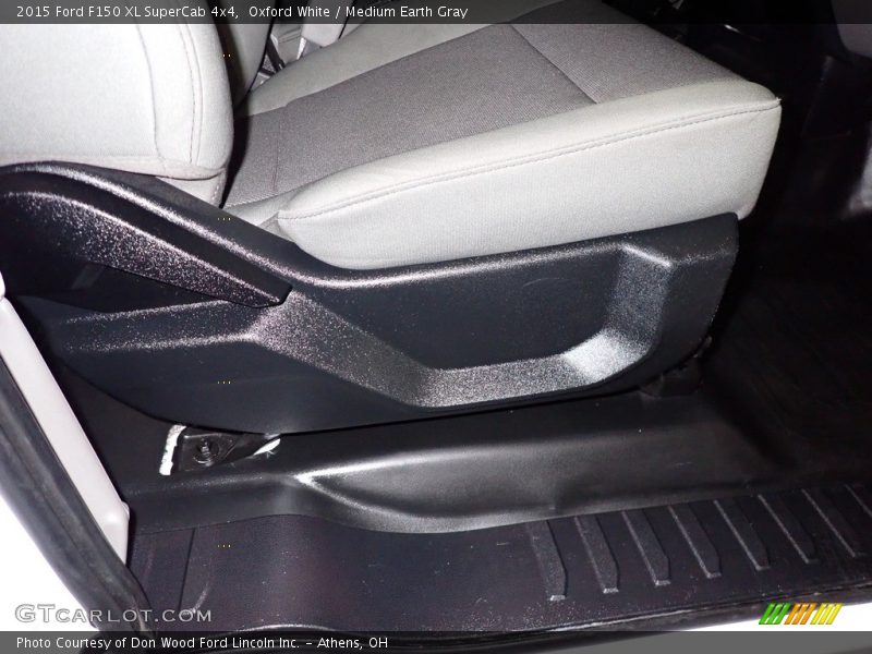 Oxford White / Medium Earth Gray 2015 Ford F150 XL SuperCab 4x4