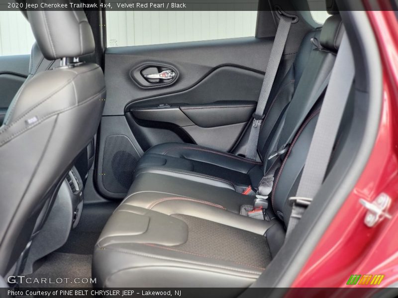 Velvet Red Pearl / Black 2020 Jeep Cherokee Trailhawk 4x4