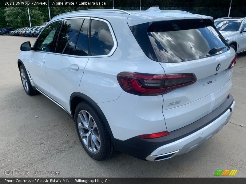 Alpine White / Canberra Beige 2021 BMW X5 xDrive40i