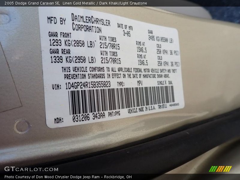 Linen Gold Metallic / Dark Khaki/Light Graystone 2005 Dodge Grand Caravan SE