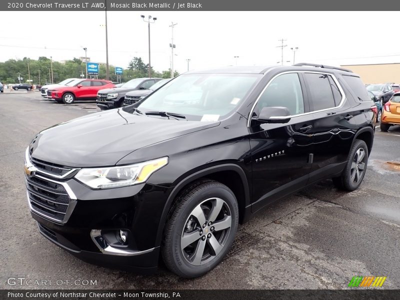 Mosaic Black Metallic / Jet Black 2020 Chevrolet Traverse LT AWD