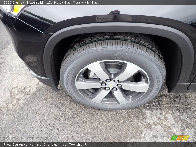 Mosaic Black Metallic / Jet Black 2020 Chevrolet Traverse LT AWD