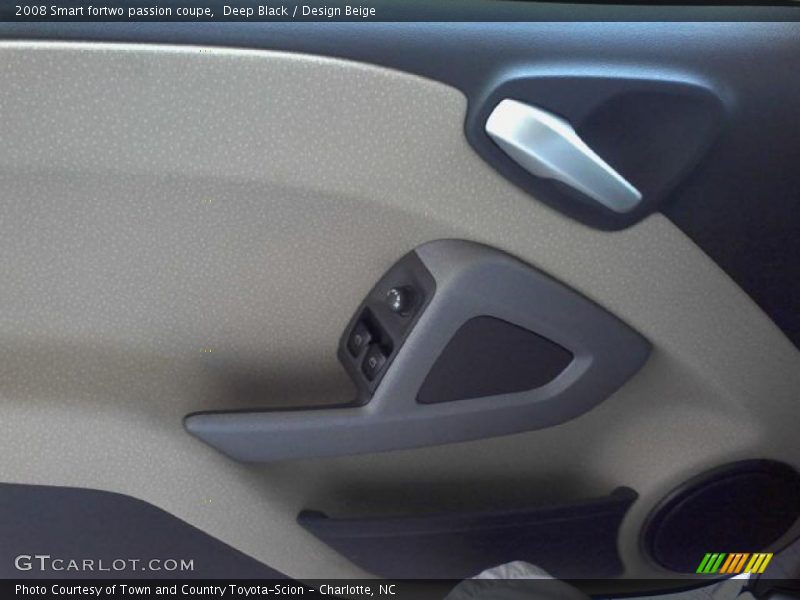 Deep Black / Design Beige 2008 Smart fortwo passion coupe