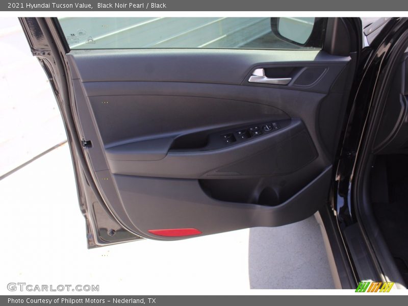 Black Noir Pearl / Black 2021 Hyundai Tucson Value