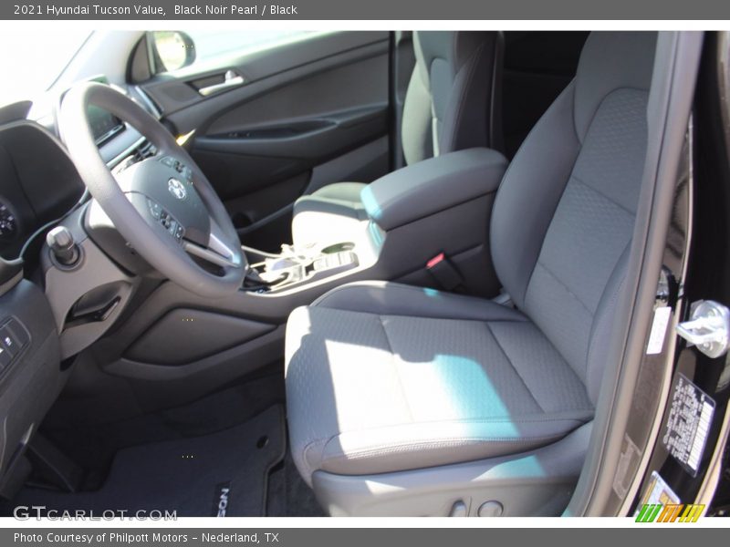 Black Noir Pearl / Black 2021 Hyundai Tucson Value