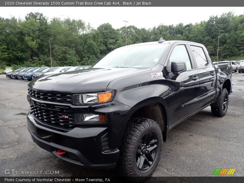 Front 3/4 View of 2020 Silverado 1500 Custom Trail Boss Crew Cab 4x4