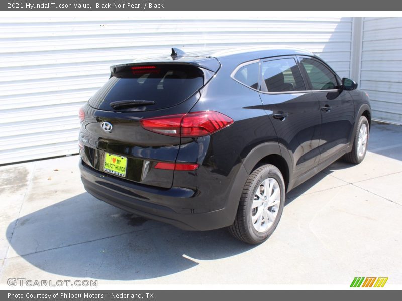 Black Noir Pearl / Black 2021 Hyundai Tucson Value