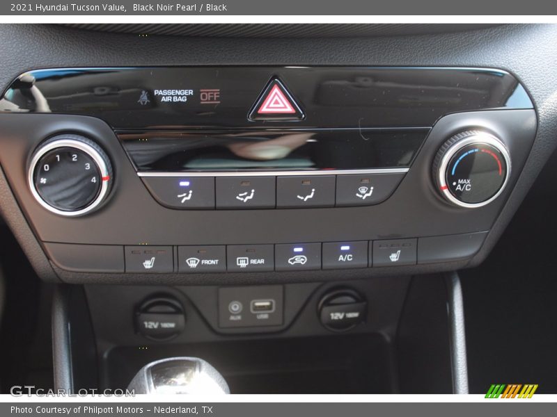 Black Noir Pearl / Black 2021 Hyundai Tucson Value