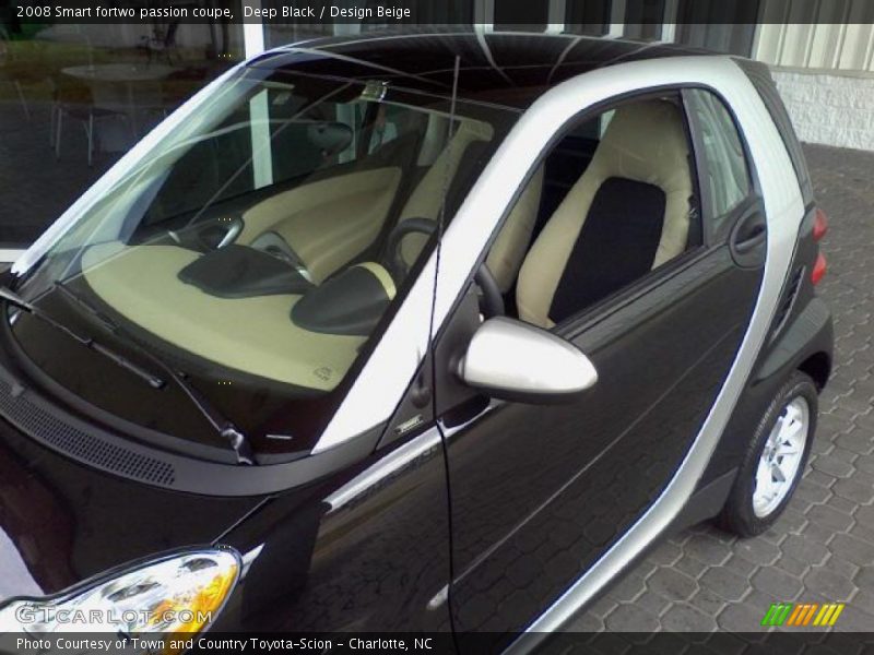 Deep Black / Design Beige 2008 Smart fortwo passion coupe