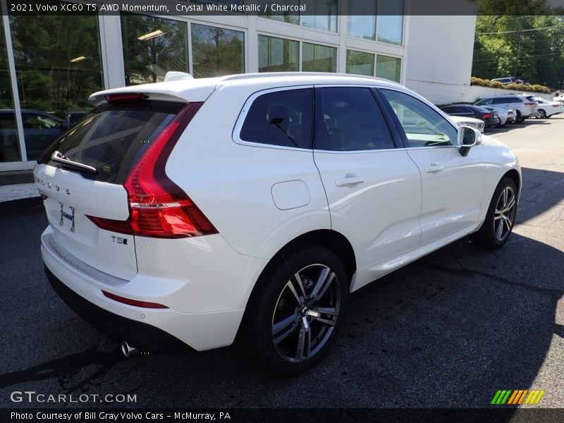 Crystal White Metallic / Charcoal 2021 Volvo XC60 T5 AWD Momentum