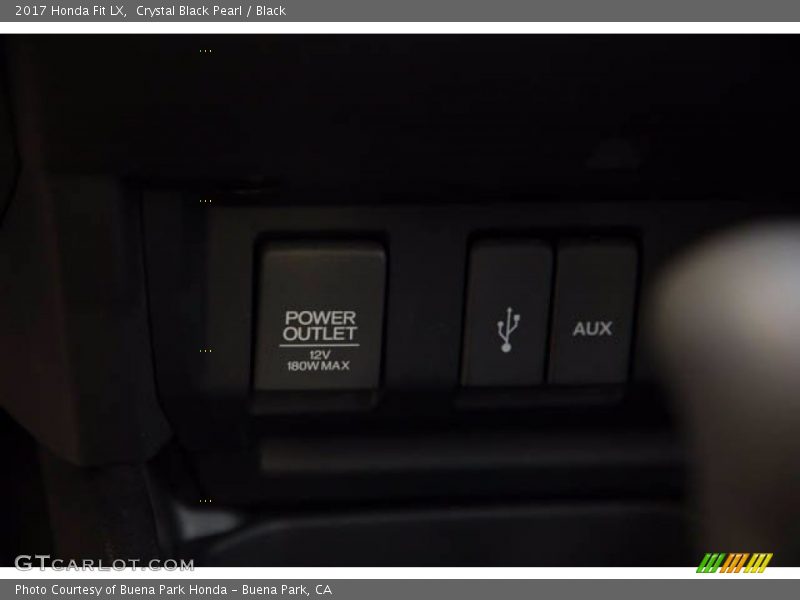Crystal Black Pearl / Black 2017 Honda Fit LX