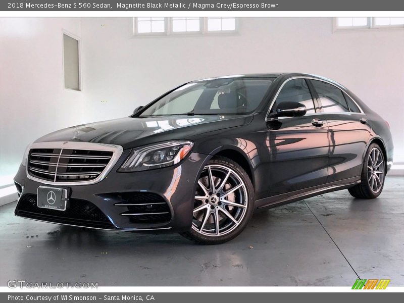 Front 3/4 View of 2018 S 560 Sedan