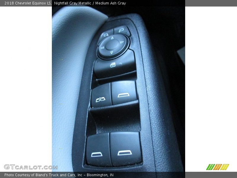 Nightfall Gray Metallic / Medium Ash Gray 2018 Chevrolet Equinox LS
