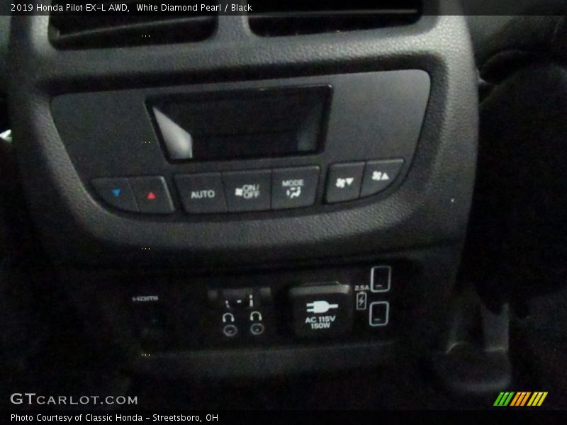White Diamond Pearl / Black 2019 Honda Pilot EX-L AWD