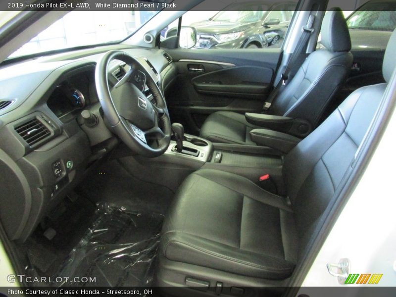 White Diamond Pearl / Black 2019 Honda Pilot EX-L AWD