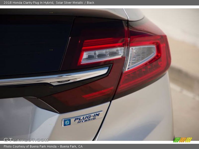 Solar Silver Metallic / Black 2018 Honda Clarity Plug In Hybrid