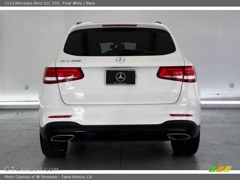 Polar White / Black 2019 Mercedes-Benz GLC 300