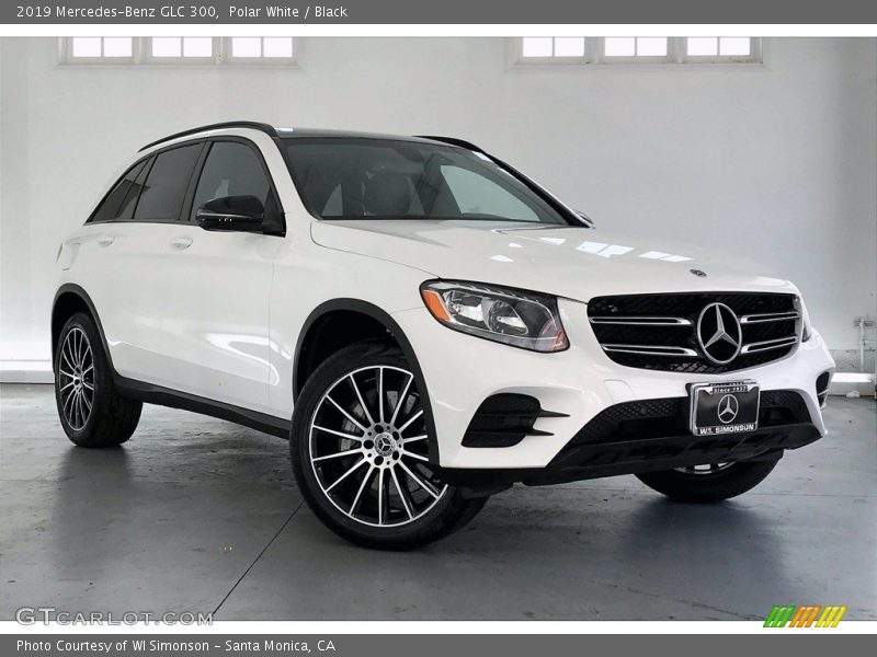 Polar White / Black 2019 Mercedes-Benz GLC 300