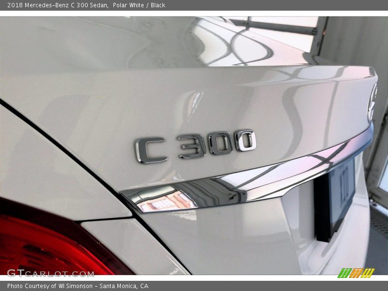 Polar White / Black 2018 Mercedes-Benz C 300 Sedan