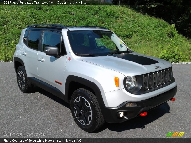 Glacier Metallic / Black 2017 Jeep Renegade Trailhawk 4x4