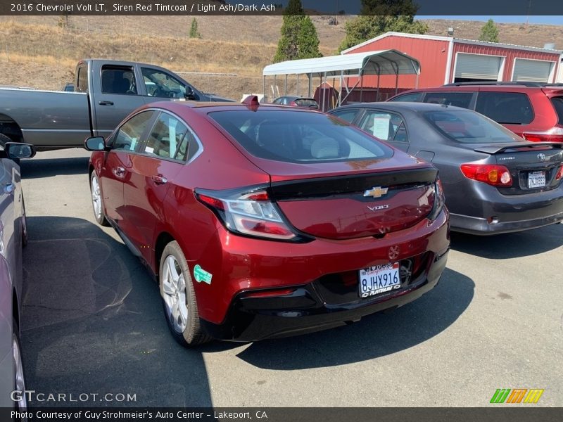 Siren Red Tintcoat / Light Ash/Dark Ash 2016 Chevrolet Volt LT