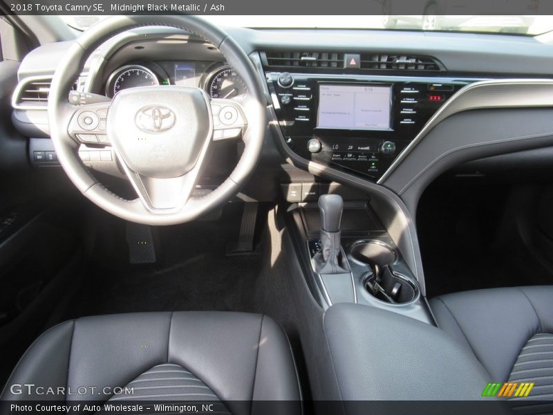 Midnight Black Metallic / Ash 2018 Toyota Camry SE