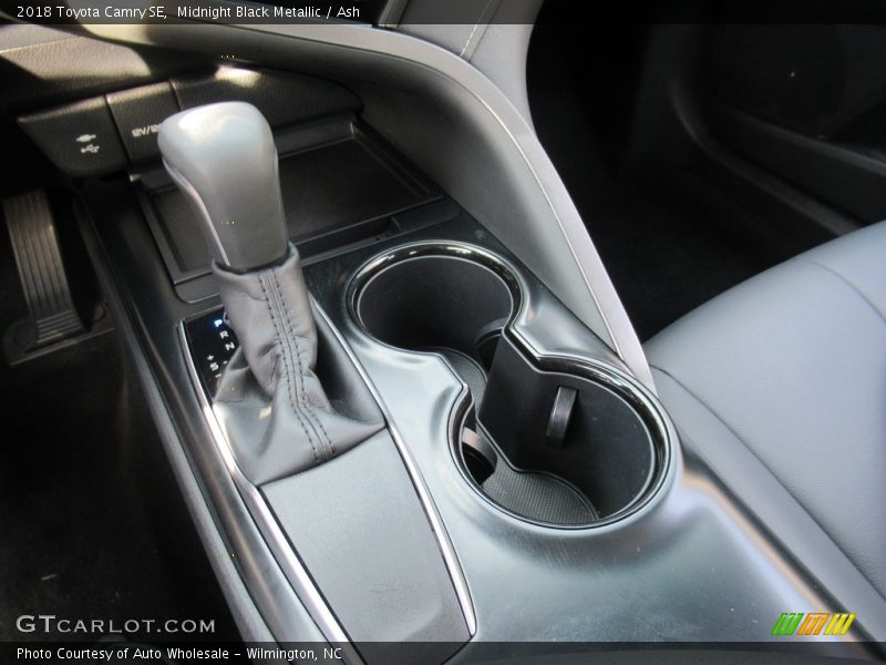 Midnight Black Metallic / Ash 2018 Toyota Camry SE