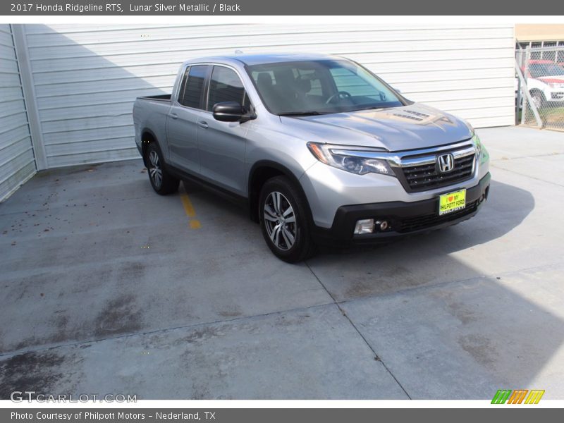 Lunar Silver Metallic / Black 2017 Honda Ridgeline RTS