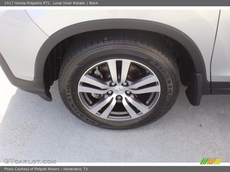 Lunar Silver Metallic / Black 2017 Honda Ridgeline RTS