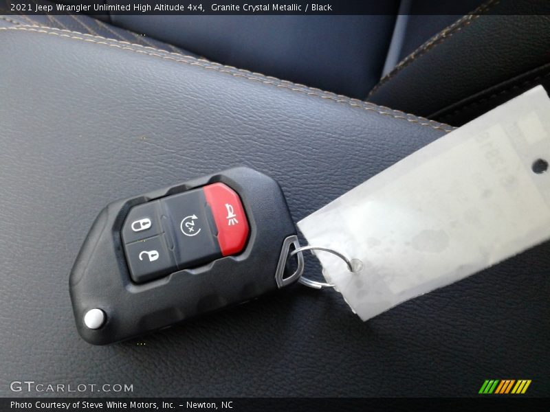 Keys of 2021 Wrangler Unlimited High Altitude 4x4