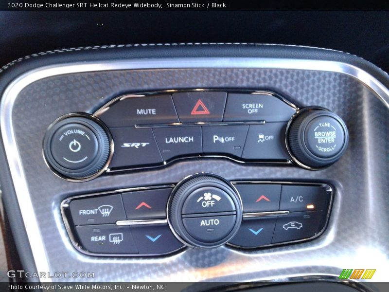 Controls of 2020 Challenger SRT Hellcat Redeye Widebody