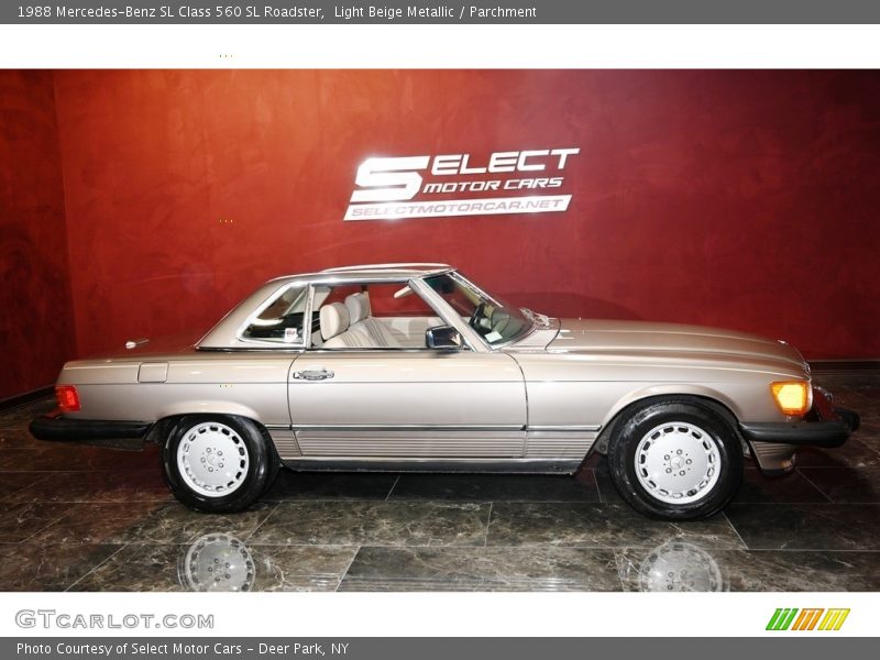 Light Beige Metallic / Parchment 1988 Mercedes-Benz SL Class 560 SL Roadster