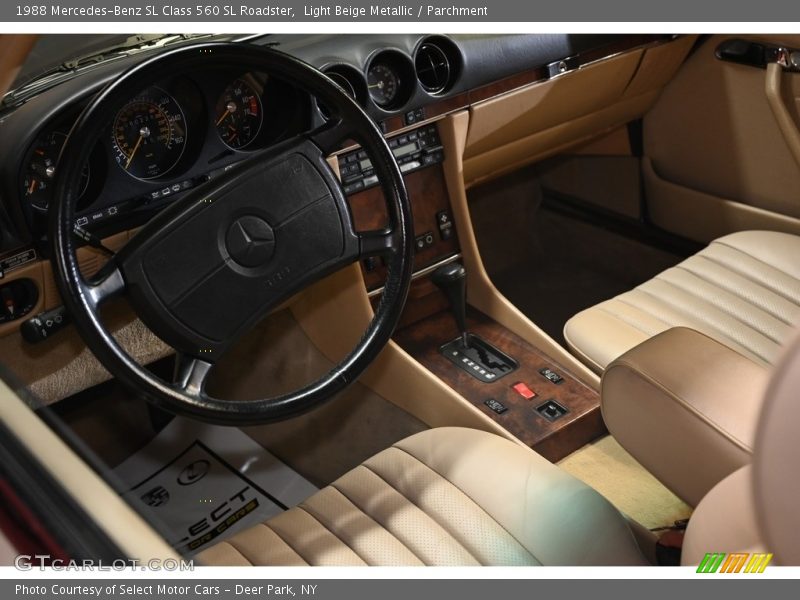 Light Beige Metallic / Parchment 1988 Mercedes-Benz SL Class 560 SL Roadster