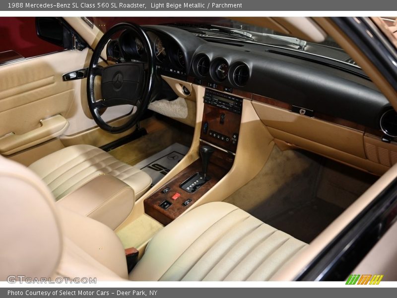 Light Beige Metallic / Parchment 1988 Mercedes-Benz SL Class 560 SL Roadster