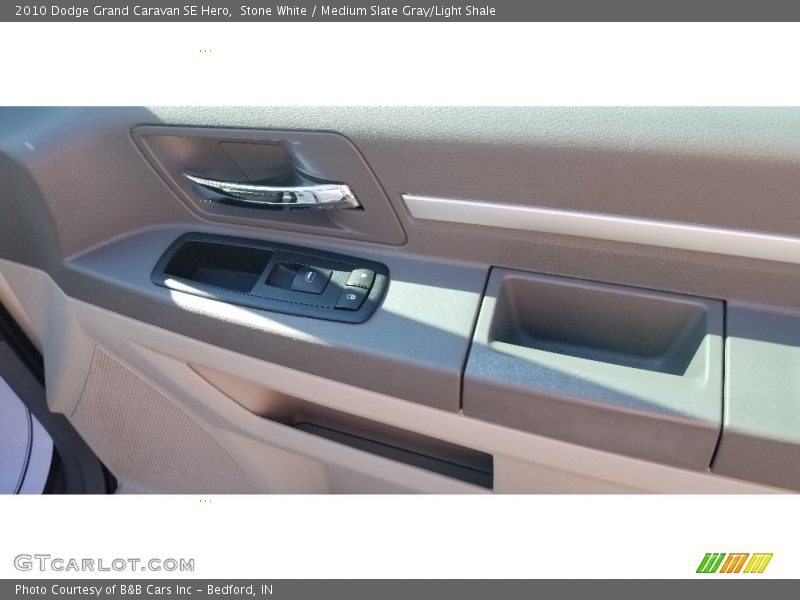 Stone White / Medium Slate Gray/Light Shale 2010 Dodge Grand Caravan SE Hero