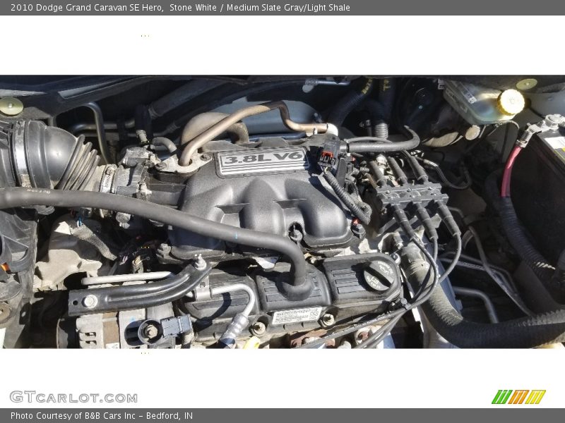 Stone White / Medium Slate Gray/Light Shale 2010 Dodge Grand Caravan SE Hero