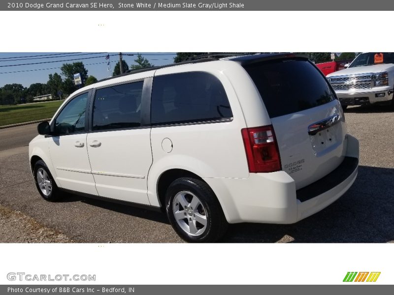Stone White / Medium Slate Gray/Light Shale 2010 Dodge Grand Caravan SE Hero