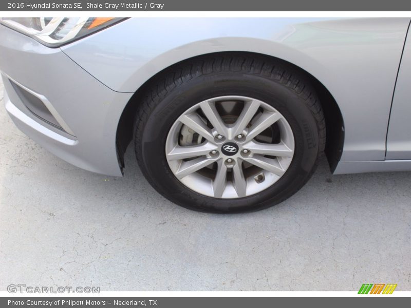 Shale Gray Metallic / Gray 2016 Hyundai Sonata SE