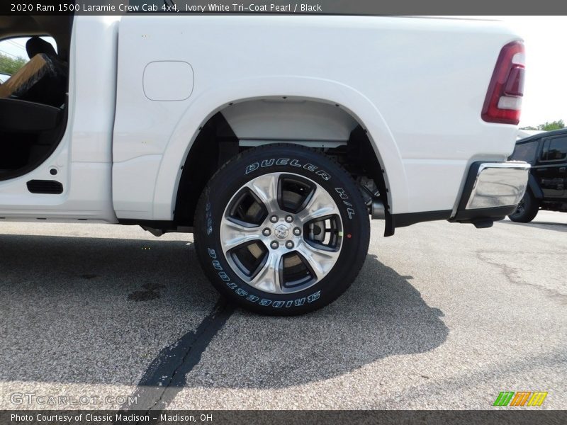 Ivory White Tri-Coat Pearl / Black 2020 Ram 1500 Laramie Crew Cab 4x4
