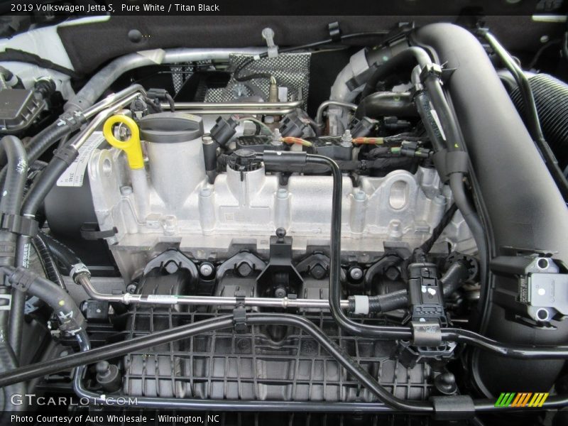 Pure White / Titan Black 2019 Volkswagen Jetta S