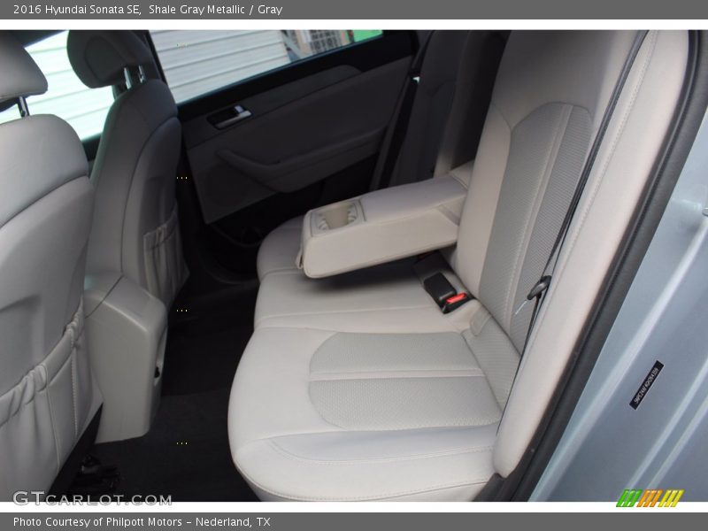 Shale Gray Metallic / Gray 2016 Hyundai Sonata SE