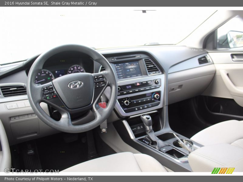 Shale Gray Metallic / Gray 2016 Hyundai Sonata SE