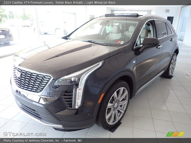 Stellar Black Metallic / Light Wheat/Jet Black 2020 Cadillac XT4 Premium Luxury