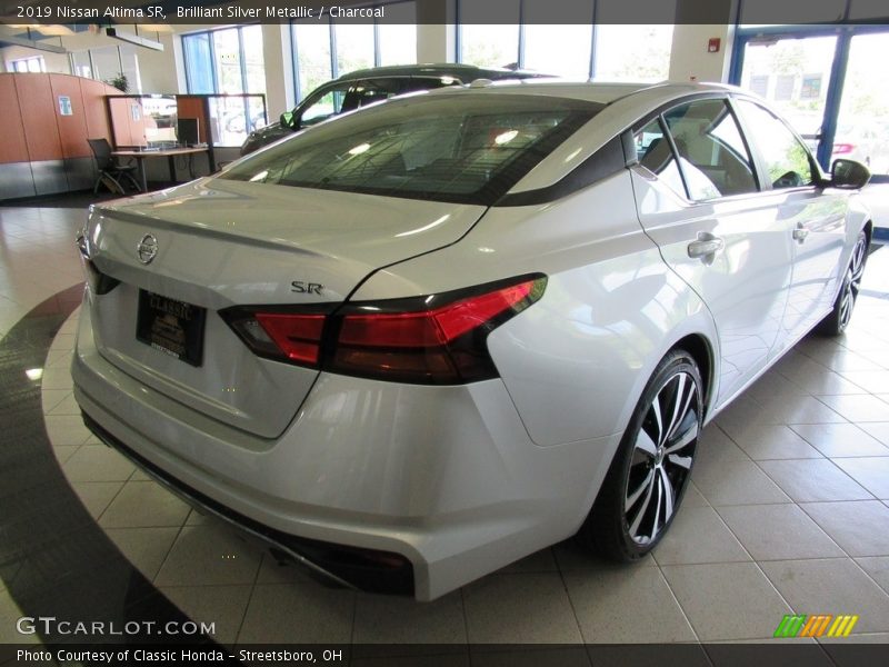 Brilliant Silver Metallic / Charcoal 2019 Nissan Altima SR