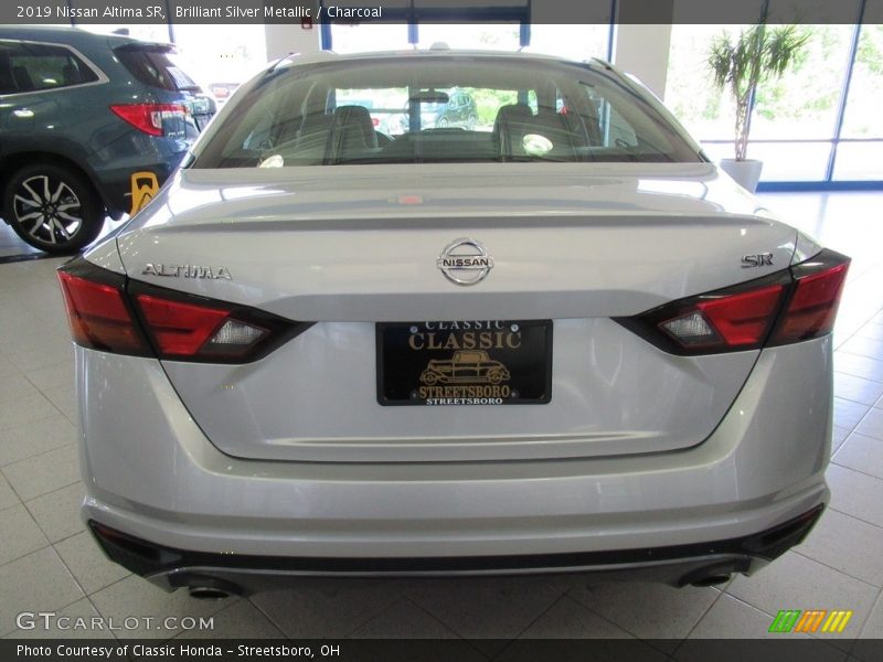 Brilliant Silver Metallic / Charcoal 2019 Nissan Altima SR