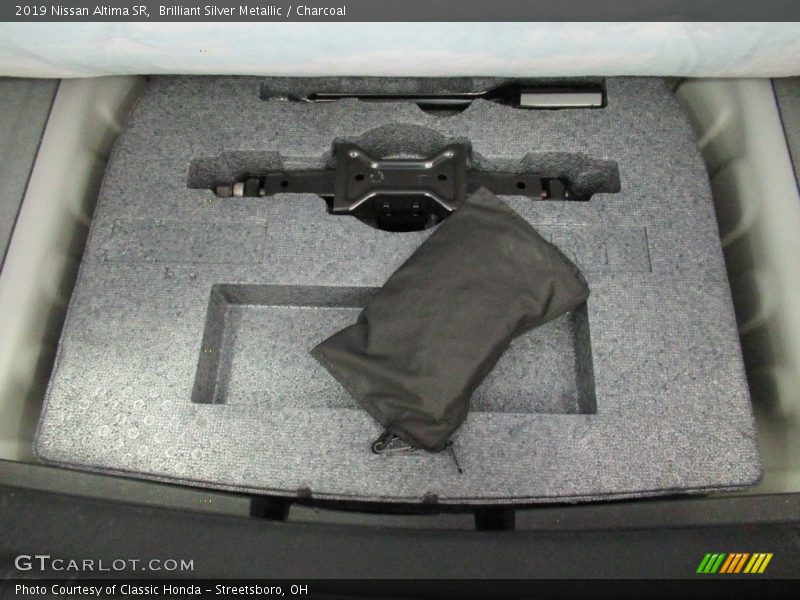 Tool Kit of 2019 Altima SR